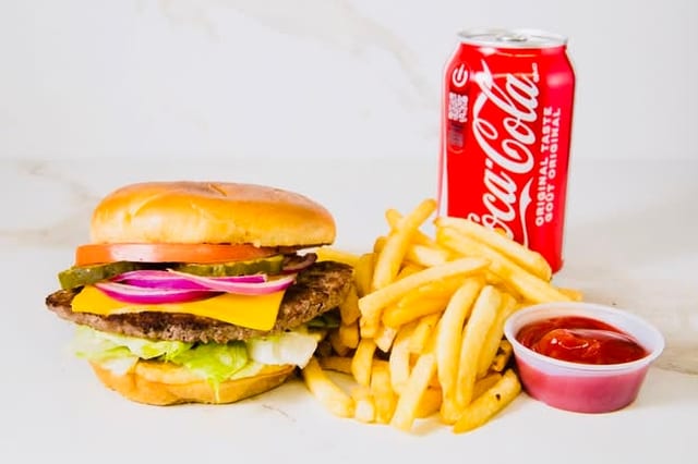 Cheeseburger Combination.