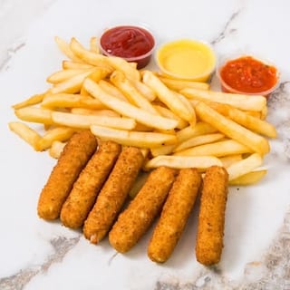 6 Pieces Mozzarella Sticks with French Fries