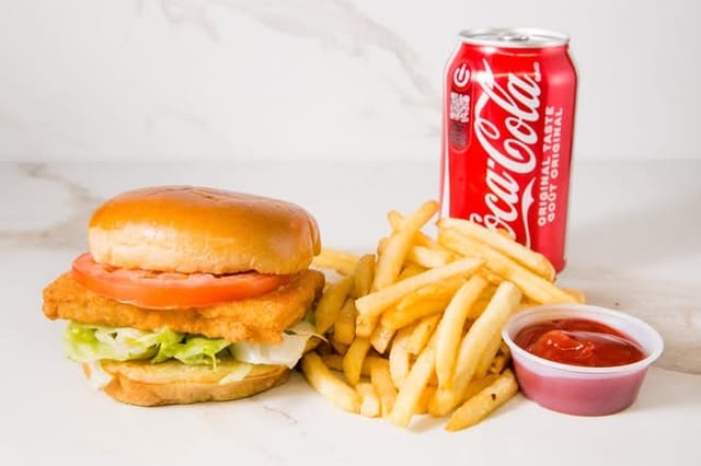 FISH SANDWICH COMBINATION.